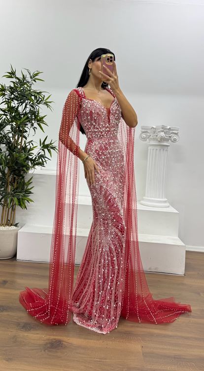 Kırmızı Kollu İnci Süslemeli Abiye Elbise